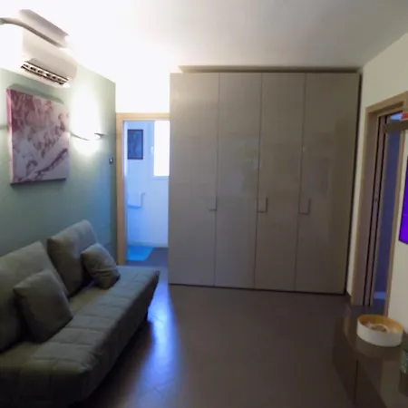 Attico Stazione - Montello 16 Lägenhet *